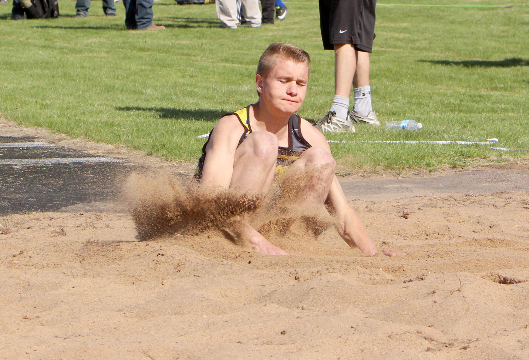 Colfax track and field invitational 5-7-19